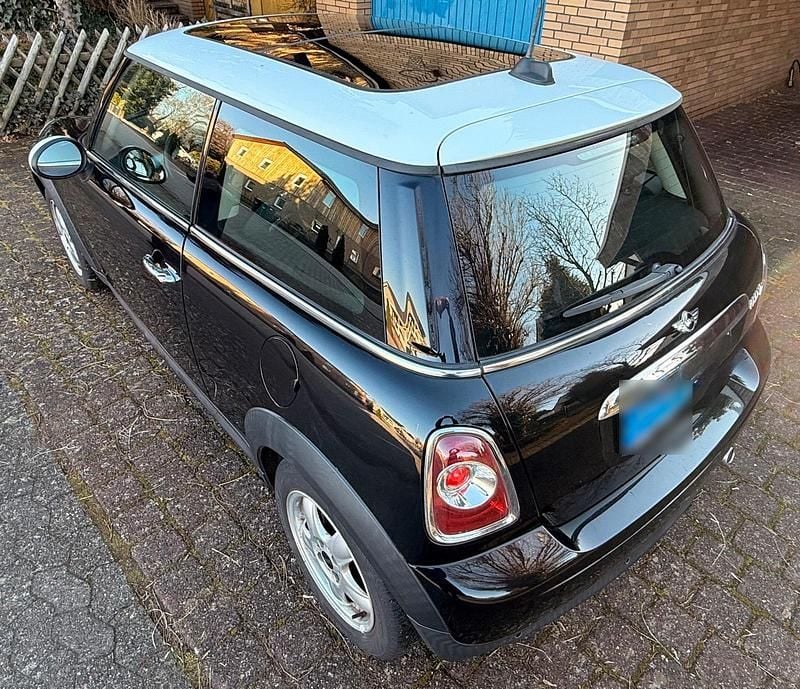 Gebraucht Mini Cooper D 111 PS (81 kW) 2011 Schwarz Kleinwagen