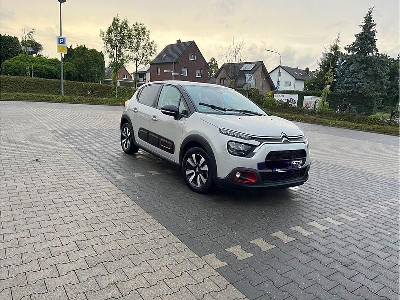 Beige Gebraucht 2021 Citroën C3 PureTech Kleinwagen | 8.990 € (Superpreis) - Bild 1/4