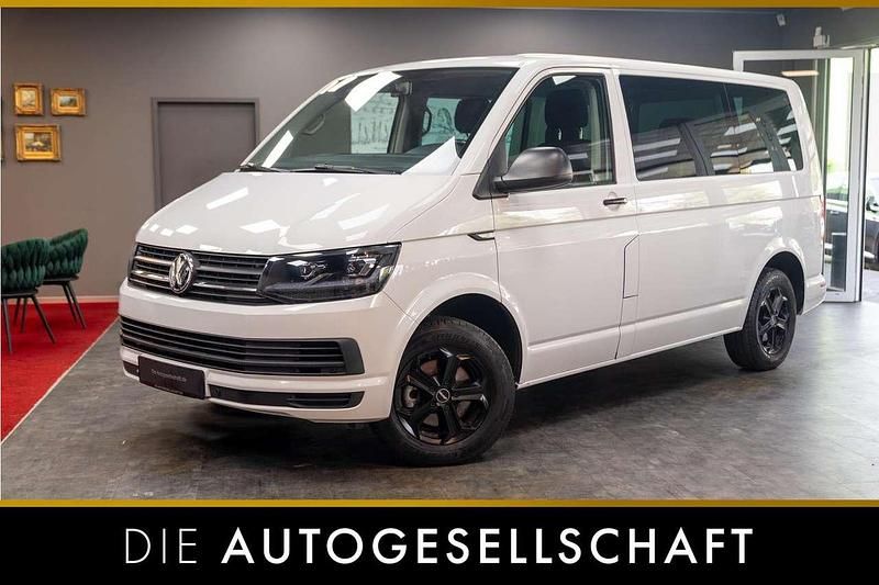 Weiß Gebraucht 2015 VW T6 Van | 32.990 € (Teuer) - Bild 1/2