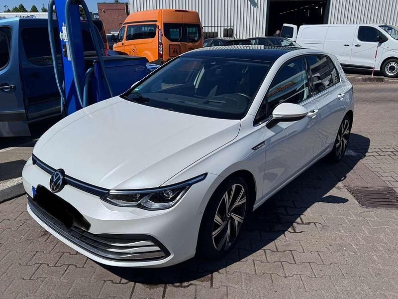 Gebraucht 2020 VW Golf VII Style Limousine | 21.999 € (Etwas zu teuer) - Bild 1/4