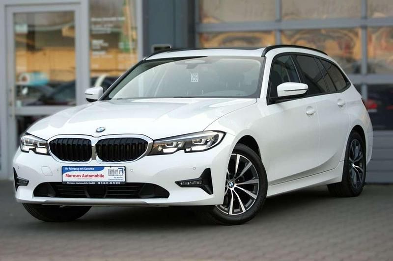 Gebraucht BMW 320 Advantage 190 PS (139 kW) 2020 Alpinweiß Kombi