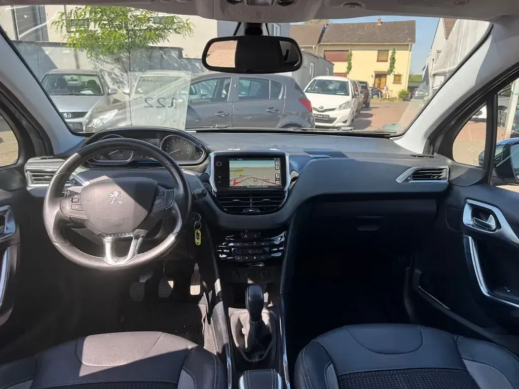 Gebraucht Peugeot 2008 120 PS (88 kW) 2014 Grau SUV