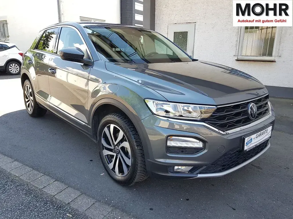 Używany VW T-Roc Active 150 KM (110 kW) 2021 Szary SUV
