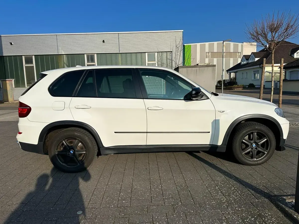 Gebraucht BMW X5 M Sport 245 PS (180 kW) 2012 Weiß SUV