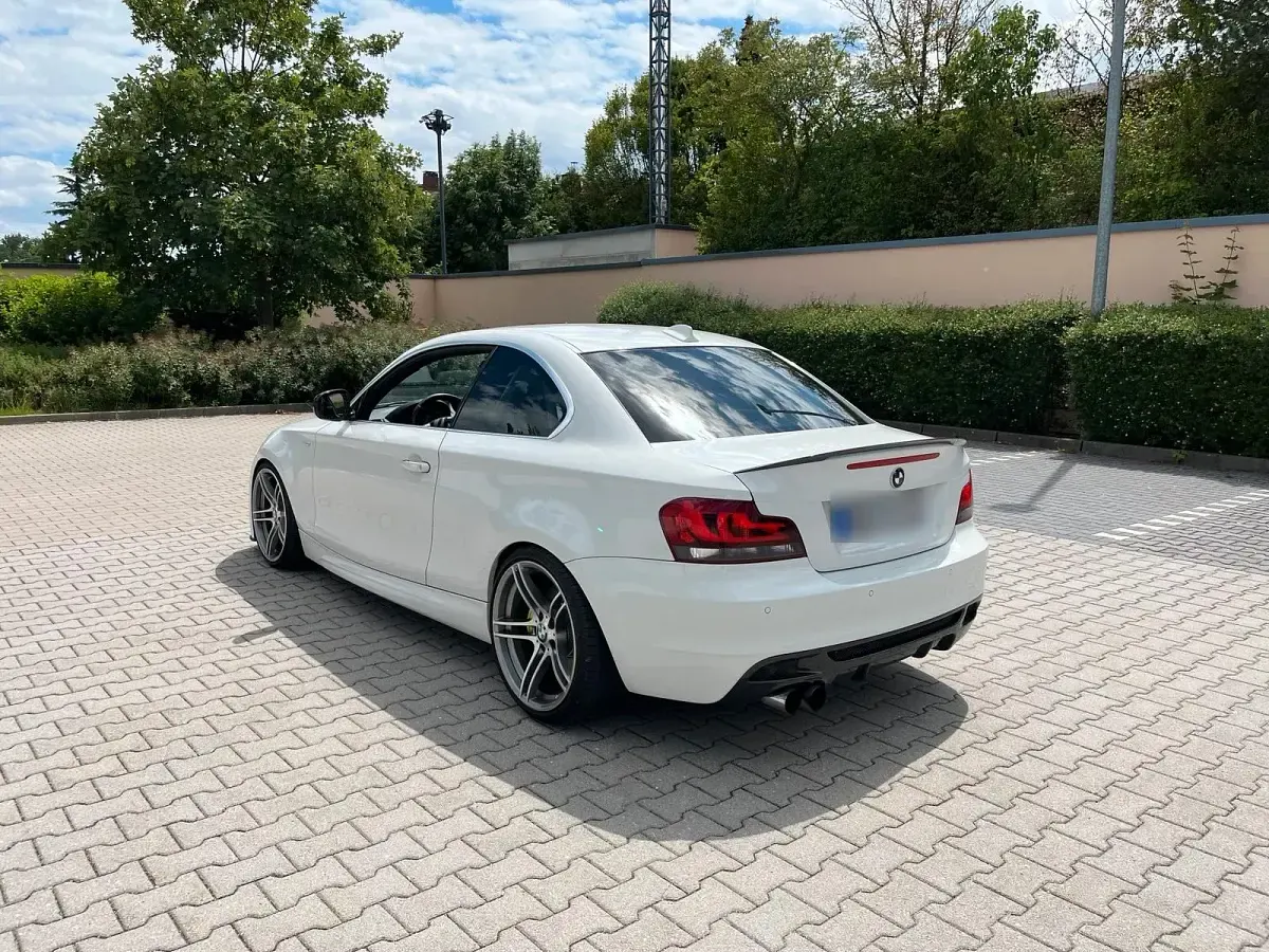 Gebraucht BMW 135 Coupé Performance 306 PS (225 kW) 2013 Weiß Coupé