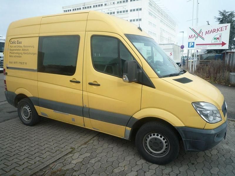 Gebraucht Mercedes Sprinter 163 PS (119 kW) 2009 Gelb Van