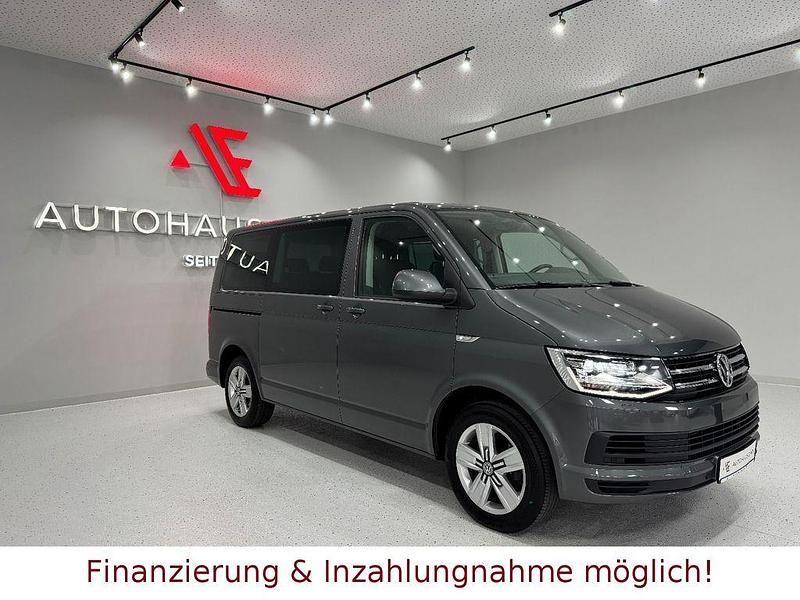 Grau Gebraucht 2017 VW Multivan Van | 31.950 € (Fairer Preis) - Bild 1/4