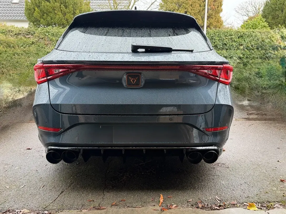Gebraucht Cupra Leon VZ 310 PS (228 kW) 2024 Grau Kombi