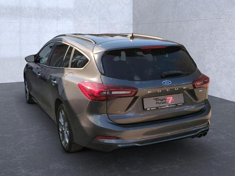 Gebraucht Ford Focus ST-Line 155 PS (114 kW) 2023 Grau Kombi