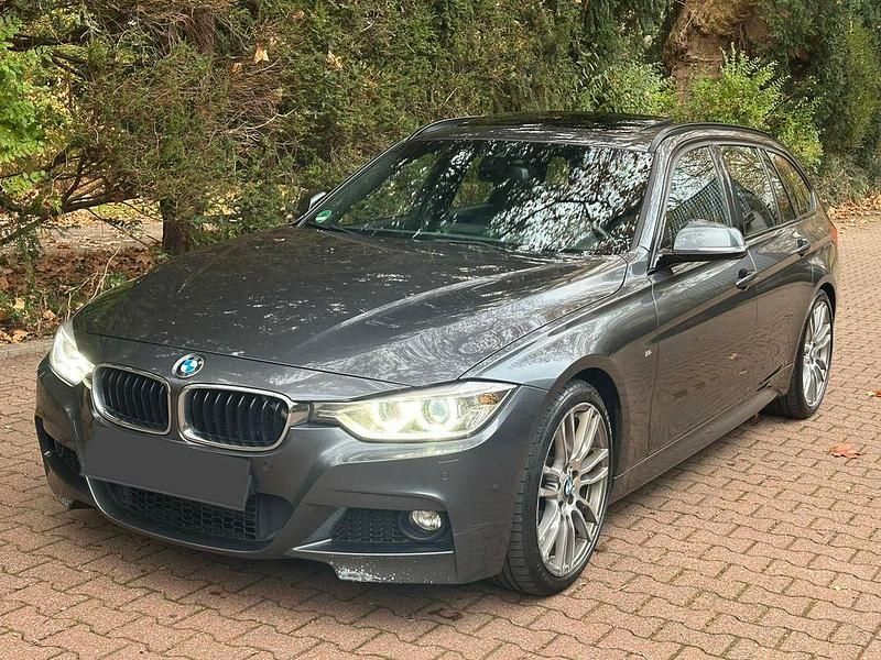 Grau Gebraucht 2015 BMW 320 M Sport Kombi | 13.999 € (Superpreis) - Bild 1/4