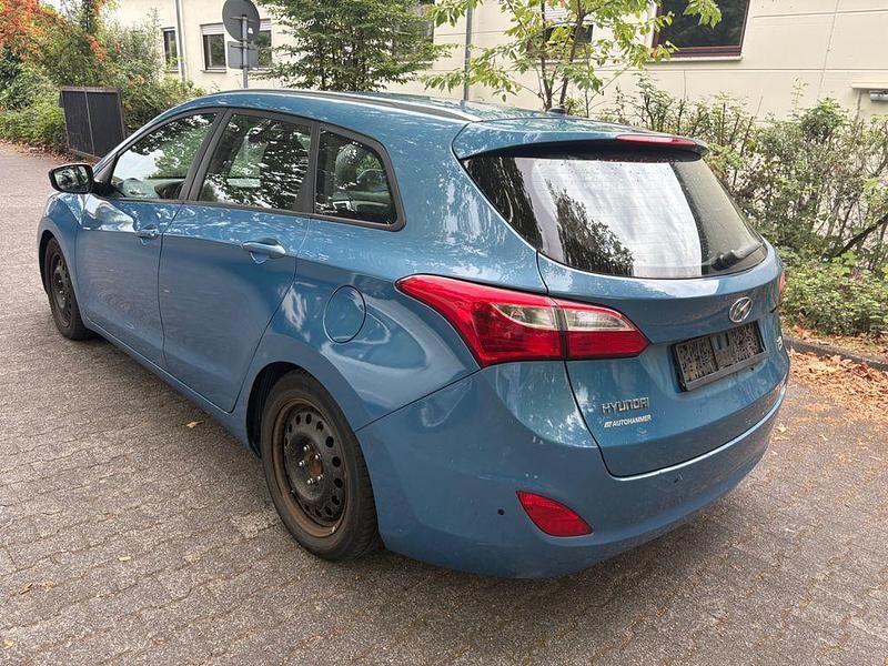 Gebraucht 2013 Hyundai i30 Limousine | 3.500 € (Superpreis) - Bild 1/4