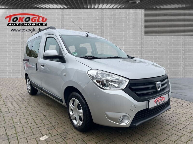 Grau Gebraucht 2013 Dacia Dokker Lauréate Van | 8.498 € (Fairer Preis) - Bild 1/4
