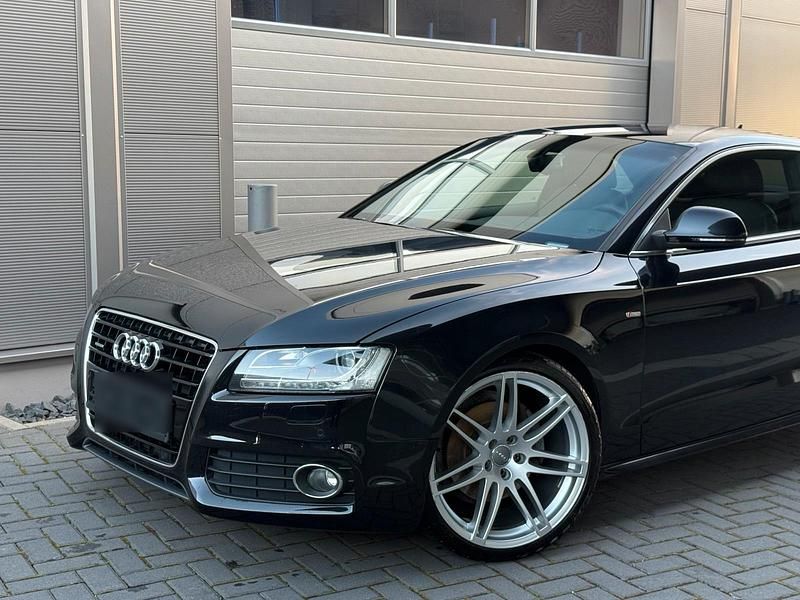 Schwarz Gebraucht 2008 Audi A5 S-line plus Coupé | 12.990 € - Bild 1/4