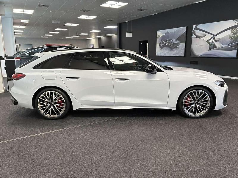 Gebraucht Audi S5 Edition .1 367 PS (269 kW) 2024 Weiß Kombi