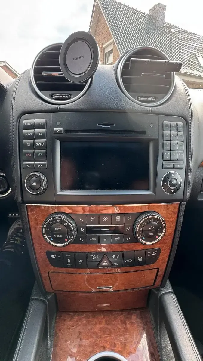 Gebraucht Mercedes ML350 AMG 231 PS (169 kW) 2010 Schwarz SUV
