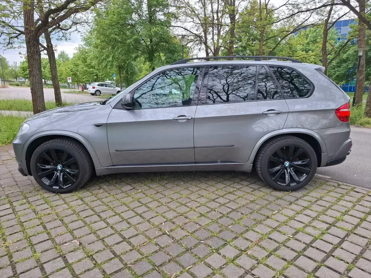 Gebraucht BMW X5 Performance 235 PS (172 kW) 2007 Grau SUV