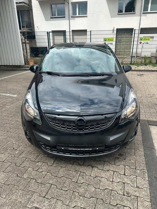 Schwarz Gebraucht 2014 Opel Corsa Sport Kleinwagen | 2.890 € (Superpreis) - Bild 1/4