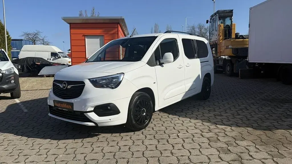 Gebraucht Opel Combo 110 PS (80 kW) 2020 Weiß Van / Kleinbus
