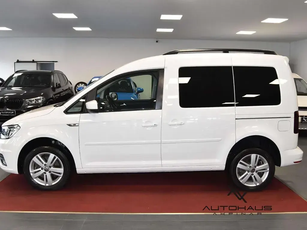 Gebraucht VW Caddy 122 PS (89 kW) 2020 Candyweiß Van / Kleinbus