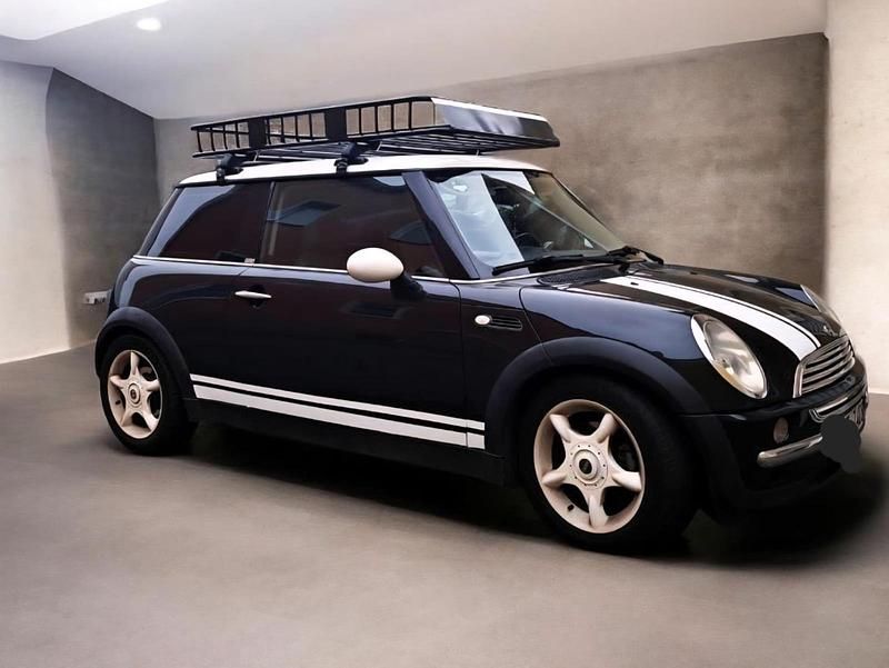 Usata Mini Cooper 115 CV (84 kW) 2002 Nero Utilitaria