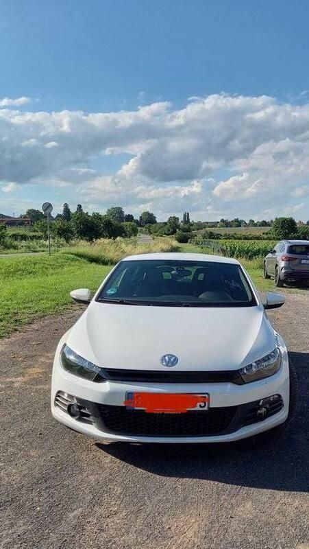 Weiß Gebraucht 2010 VW Scirocco Coupé | 4.500 € (Fairer Preis) - Bild 1/4