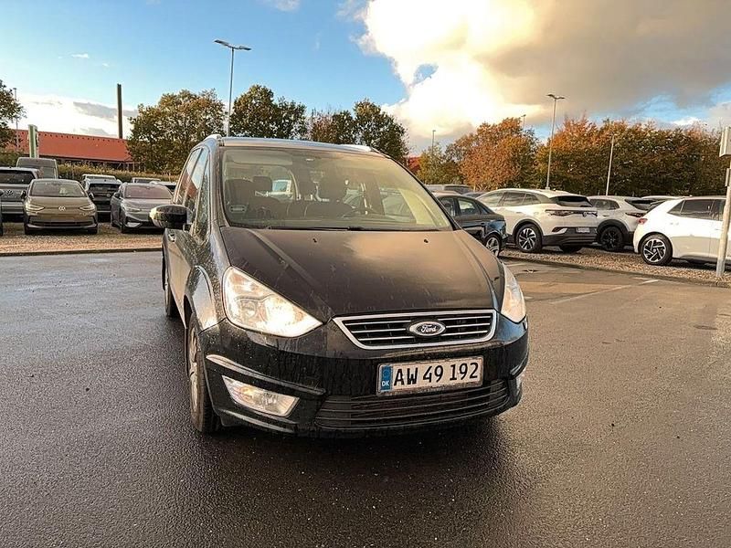 Schwarz Gebraucht 2010 Ford Galaxy Titanium Van / Kleinbus | 2.000 € (Etwas zu teuer) - Bild 1/4