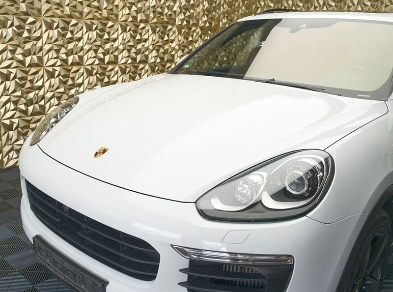 Gebraucht Porsche Cayenne 262 PS (192 kW) 2016 Weiß SUV