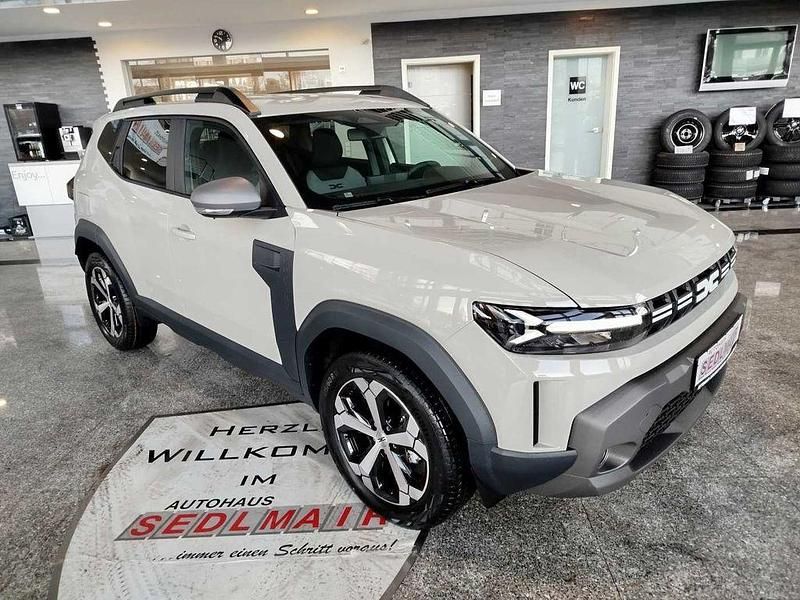 Neu Dacia Duster Journey 140 PS (102 kW) 2026 Sandstonebeige SUV