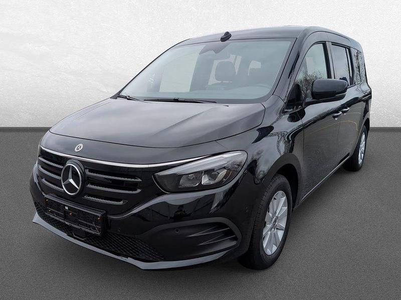 Gebraucht Mercedes EQT200 89 kW (122 PS) 2025 Schwarz loparitschwarz metalli Van / Kleinbus