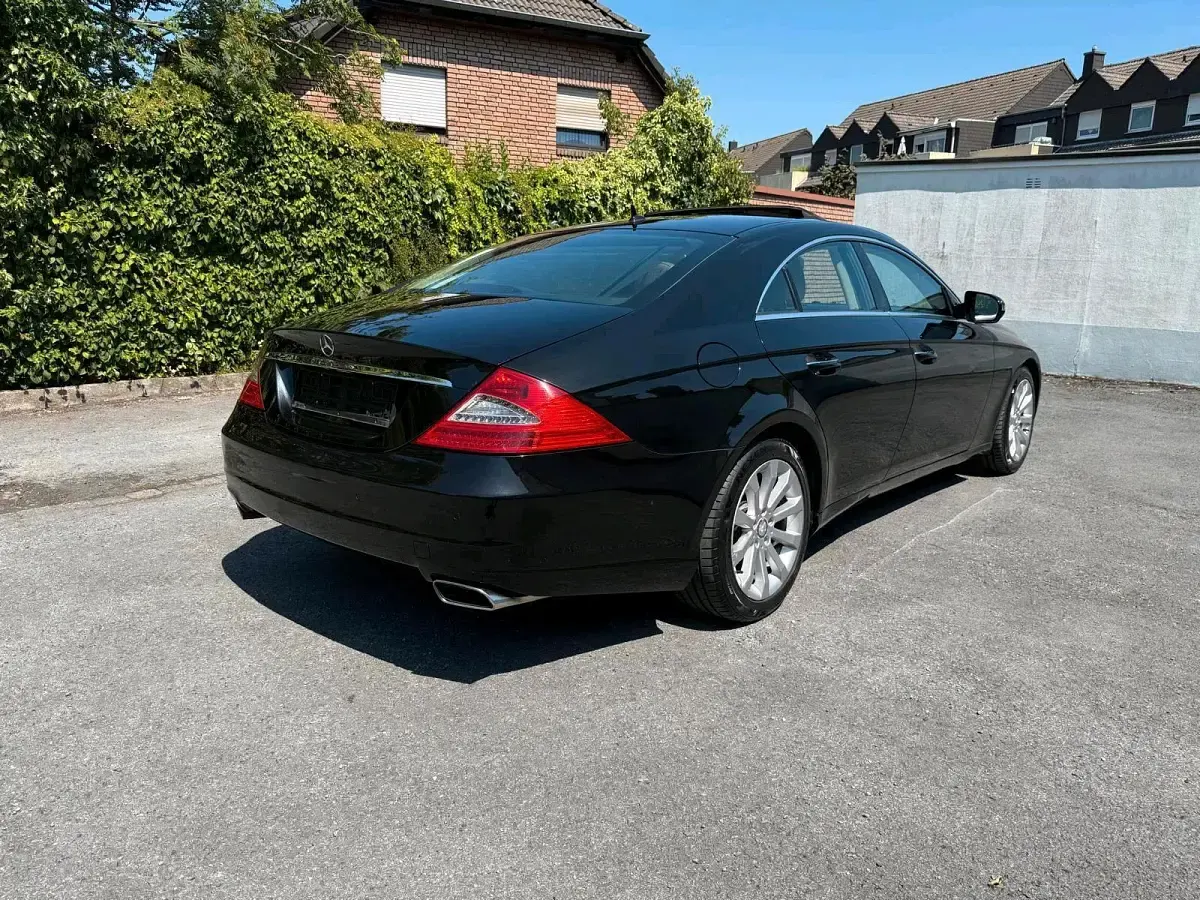 Gebraucht Mercedes CLS350 224 PS (164 kW) 2010 Schwarz Coupé