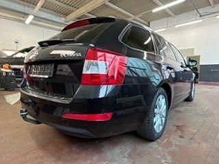Gebraucht Skoda Octavia Ambition 140 PS (102 kW) 2014 Schwarz Kleinwagen
