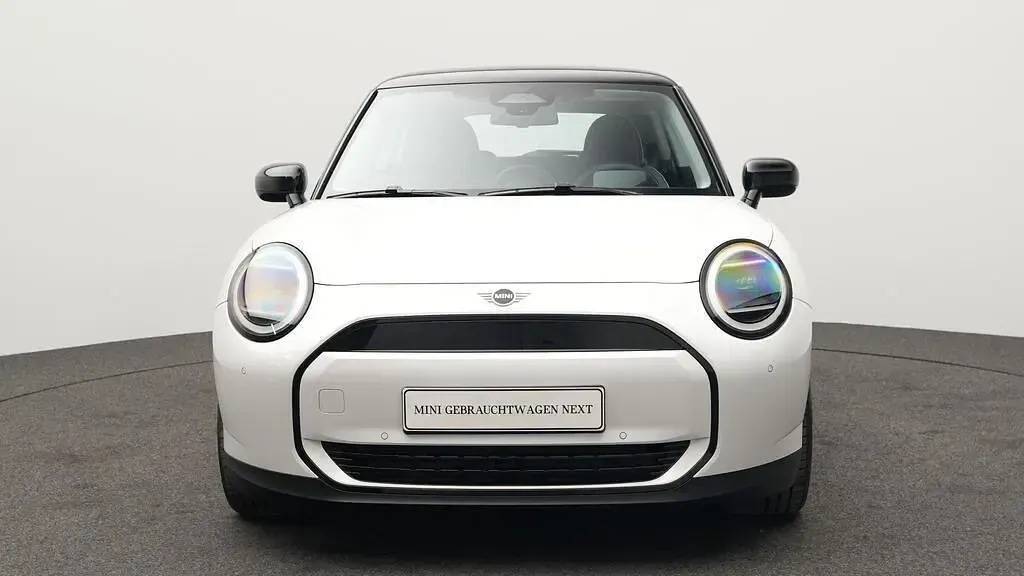 Gebraucht Mini Cooper Classic 135 kW (184 PS) 2025 Weiß Kleinwagen