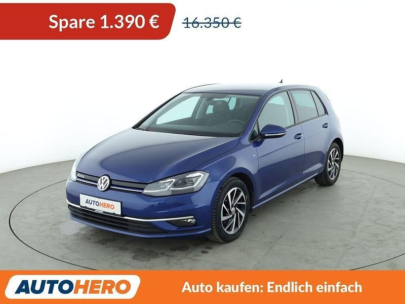 Blau Gebraucht 2018 VW Golf Join Limousine | 14.960 € (Fairer Preis) - Bild 1/3