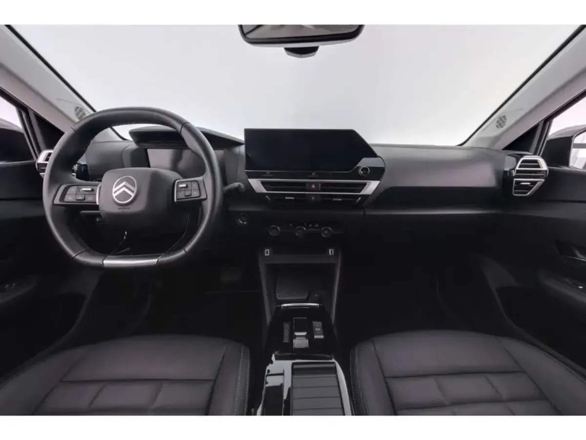 Gebraucht Citroën C4 PureTech 144 PS (105 kW) 2025 Weiss SUV