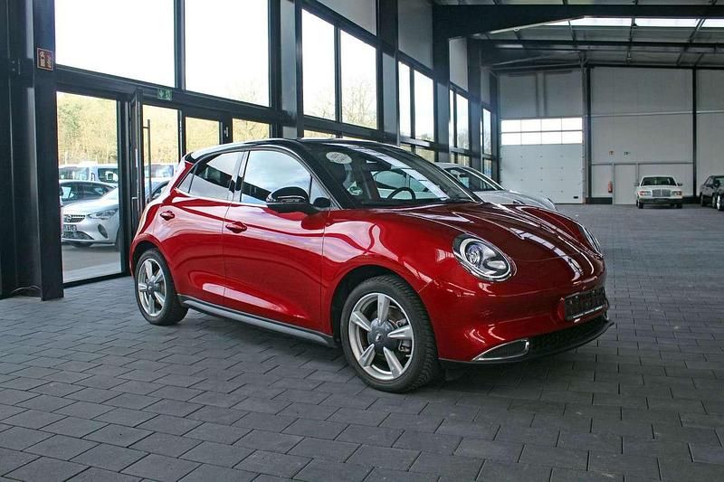 Gebraucht Ora Funky Cat 400 Pro 125 kW (171 PS) 2023 Mars red/ sterry black Kleinwagen