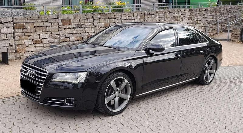 Gebraucht Audi A8 Ambiente 351 PS (258 kW) 2010 Schwarz Limousine