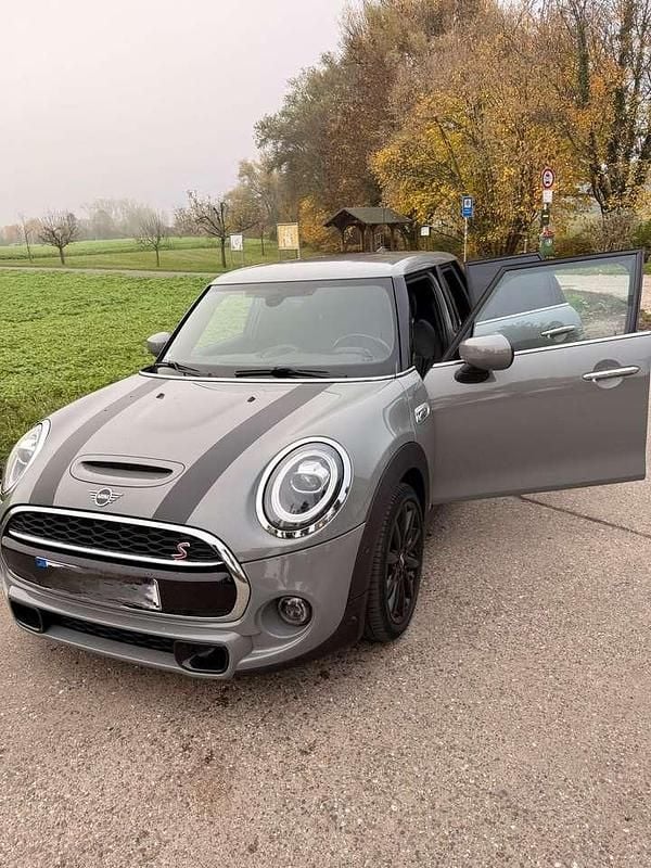 Grau Gebraucht 2020 Mini Cooper S Kleinwagen | 21.149 € (Fairer Preis) - Bild 1/4