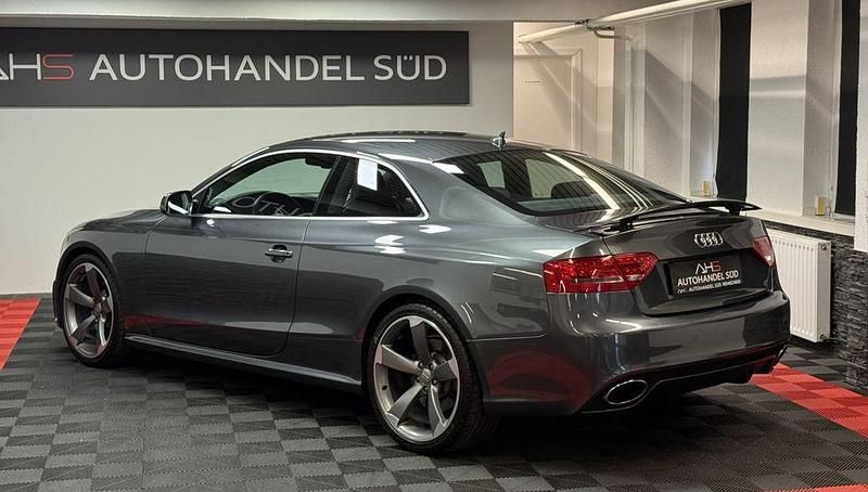 Gebraucht Audi RS5 Sport 450 PS (330 kW) 2010 Grau Coupé