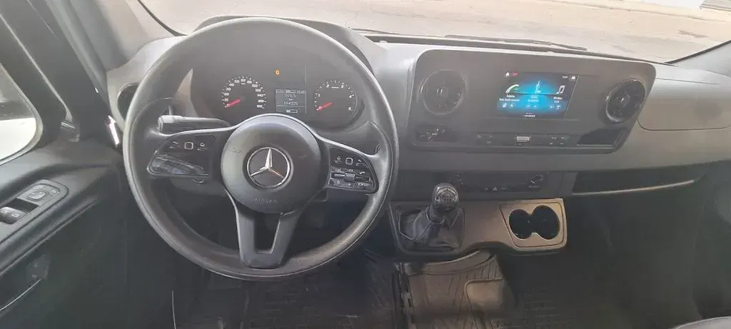 Gebraucht Mercedes Sprinter 163 PS (119 kW) 2019 Braun Van