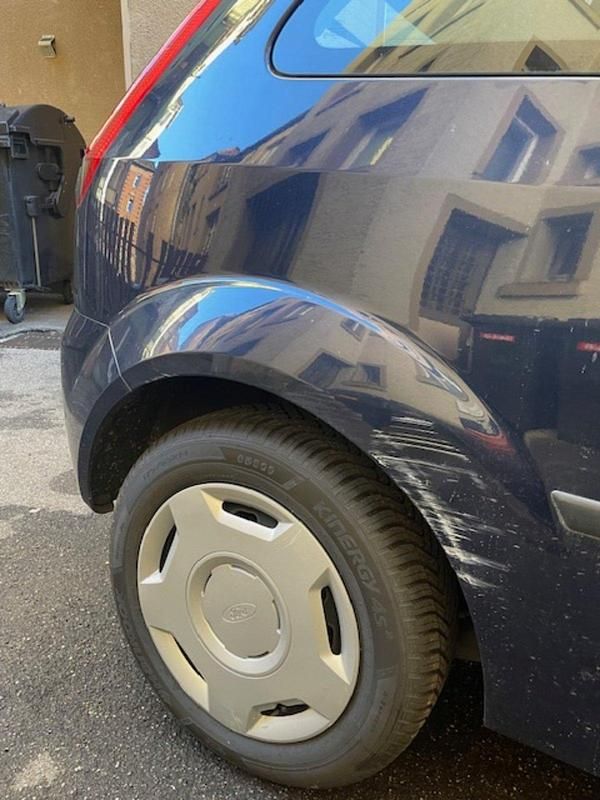 Gebraucht Ford Fiesta 70 PS (51 kW) 2005 Blau Kleinwagen