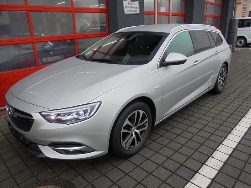 Silber Gebraucht 2020 Opel Insignia Business Innovation Kombi | 20.890 € (Etwas zu teuer) - Bild 1/4