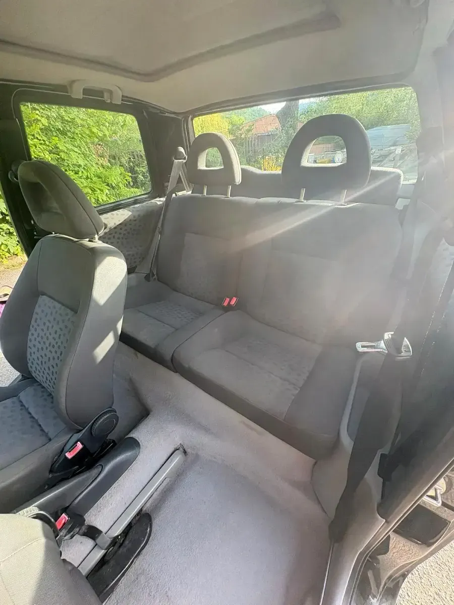 Używany Seat Arosa 50 KM (36 kW) 1998 Czarny Hatchback
