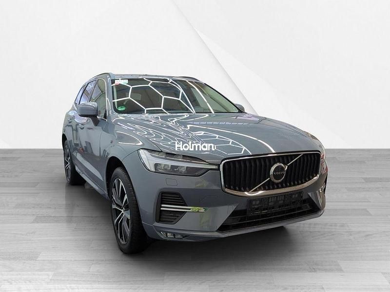 Gebraucht Volvo XC60 Core 197 PS (144 kW) 2023 Grau SUV