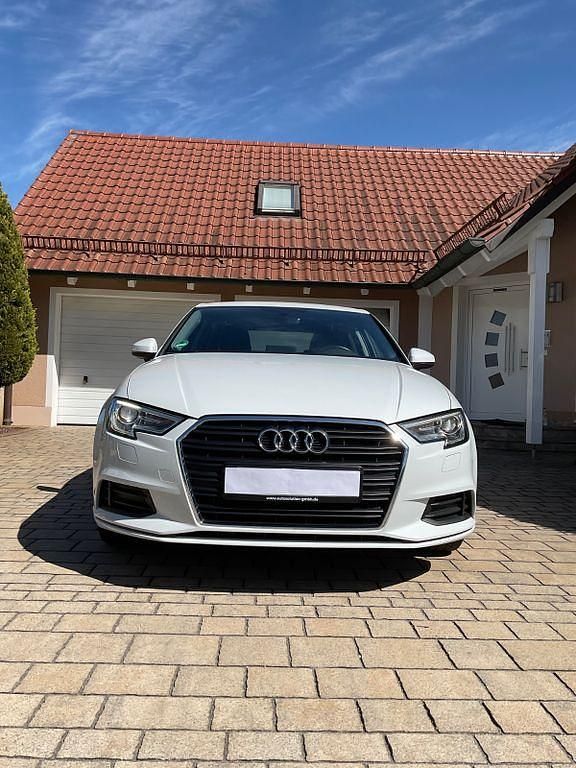 Gebraucht Audi A3 150 PS (110 kW) 2017 Weiß Limousine