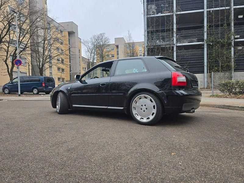 Gebraucht Audi S3 Sport 250 PS (183 kW) 2001 Schwarz Kleinwagen