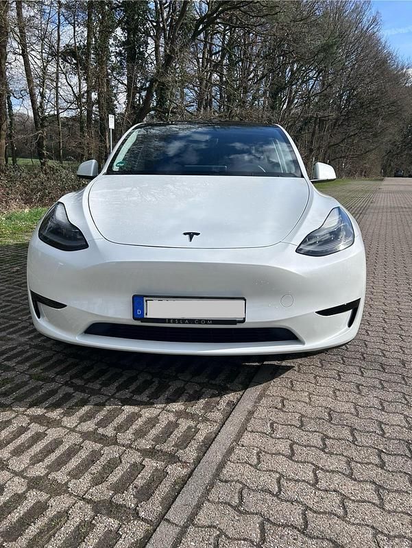 Gebraucht Tesla Model Y Standard Range 219 kW (299 PS) 2022 Weiß SUV