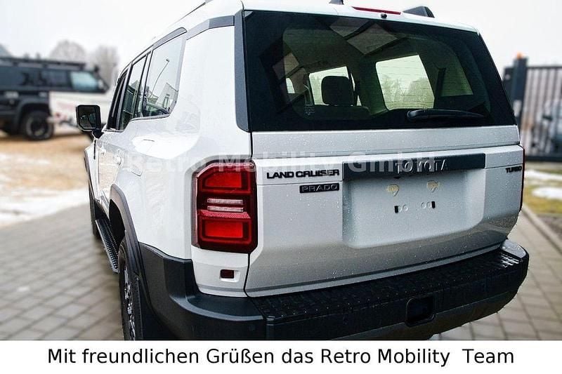 Neu Toyota Land Cruiser 279 PS (205 kW) 2026 Weiß SUV