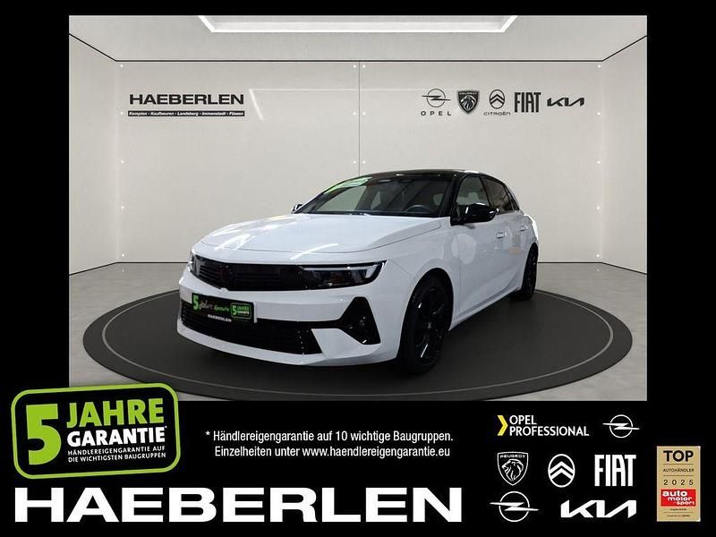 Weiss Gebraucht 2023 Opel Astra Limousine | 21.390 € (Fairer Preis) - Bild 1/4