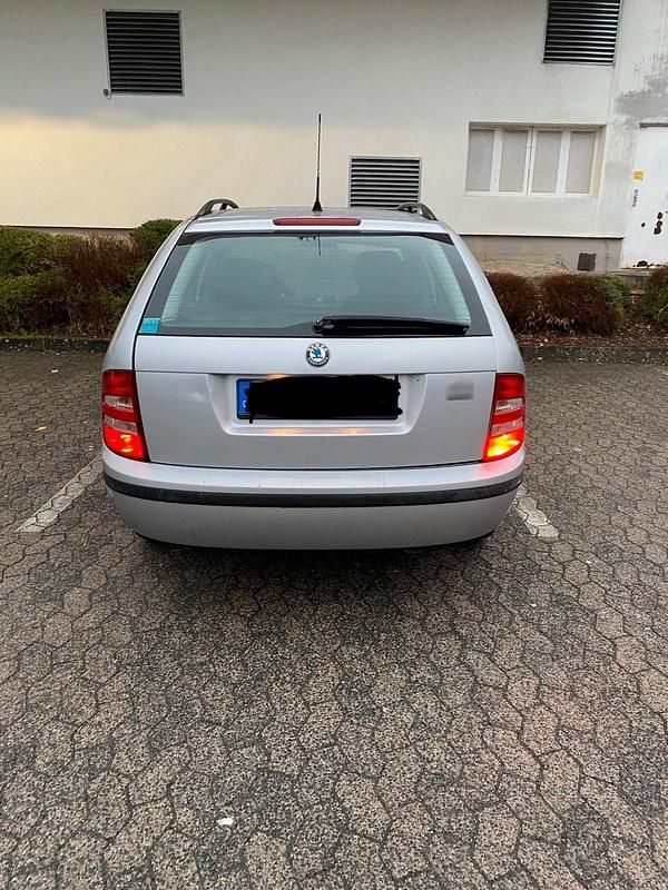 Gebraucht Skoda Fabia 80 PS (58 kW) 2003 Silber Kombi