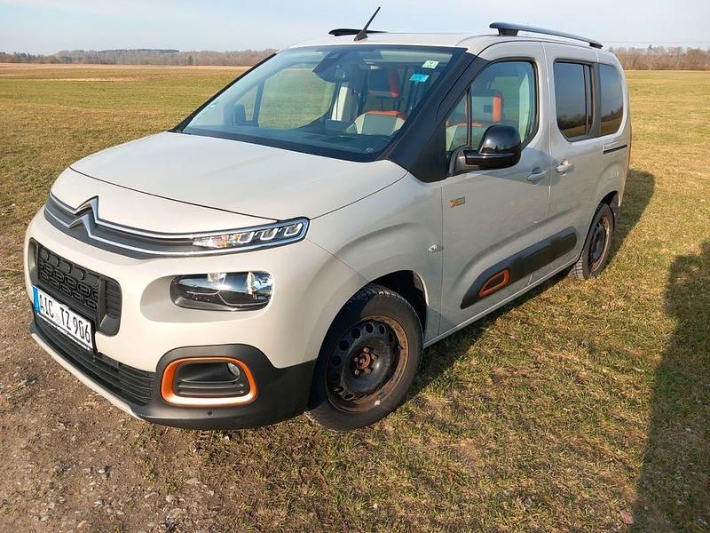 Gebraucht Citroën Berlingo PureTech 110 PS (80 kW) 2018 Grau Van / Kleinbus